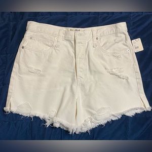Free People Distressed White Denim Shorts Sz 31 - NWT